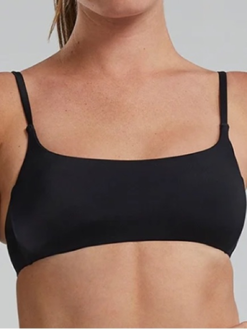 TYR Women Scoop Neck Top Sports . Black, Size Large, NEW with tags